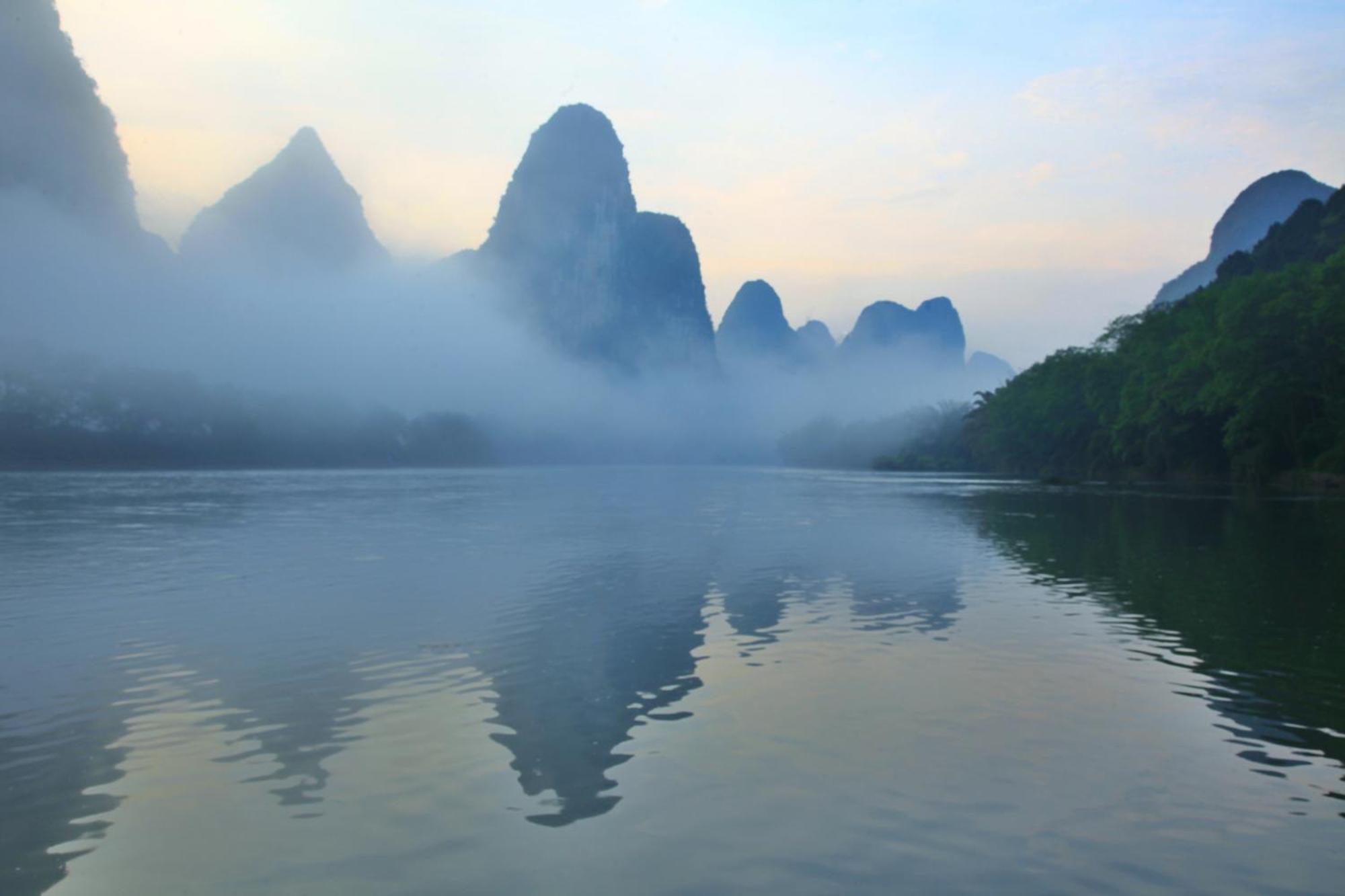 Lisa Boutique Hotel Yangshuo Exterior photo